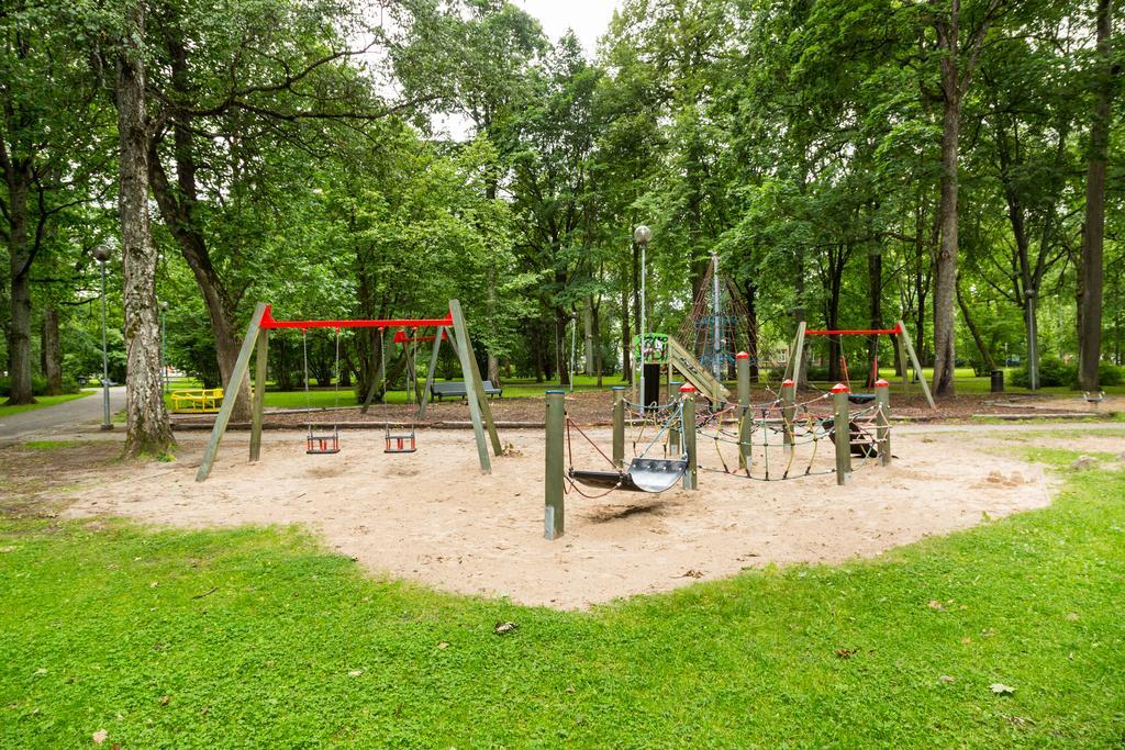 Vabaduse Apartments Parnu Bagian luar foto
