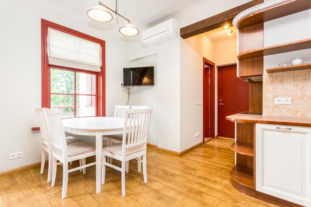 Vabaduse Apartments Parnu Bagian luar foto