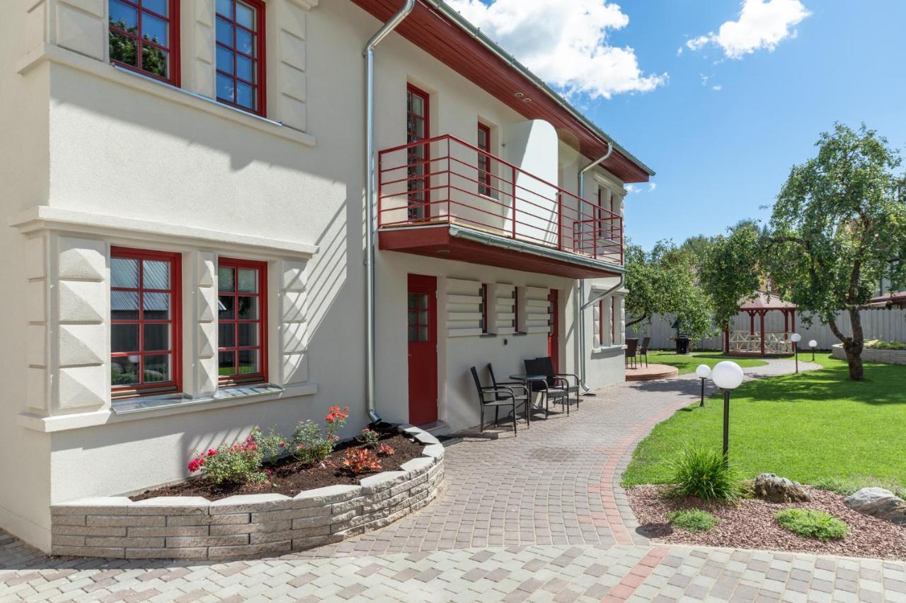 Vabaduse Apartments Parnu Bagian luar foto